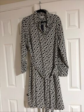 Tommy Hilfiger Black and White Geometric Long Sleeve Shirt Dress with tag